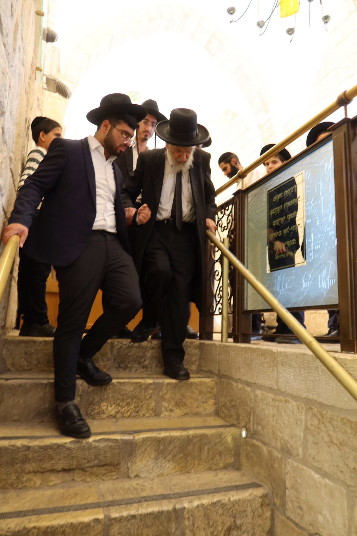 הגר"א טופיק בציון שמואל הנביא