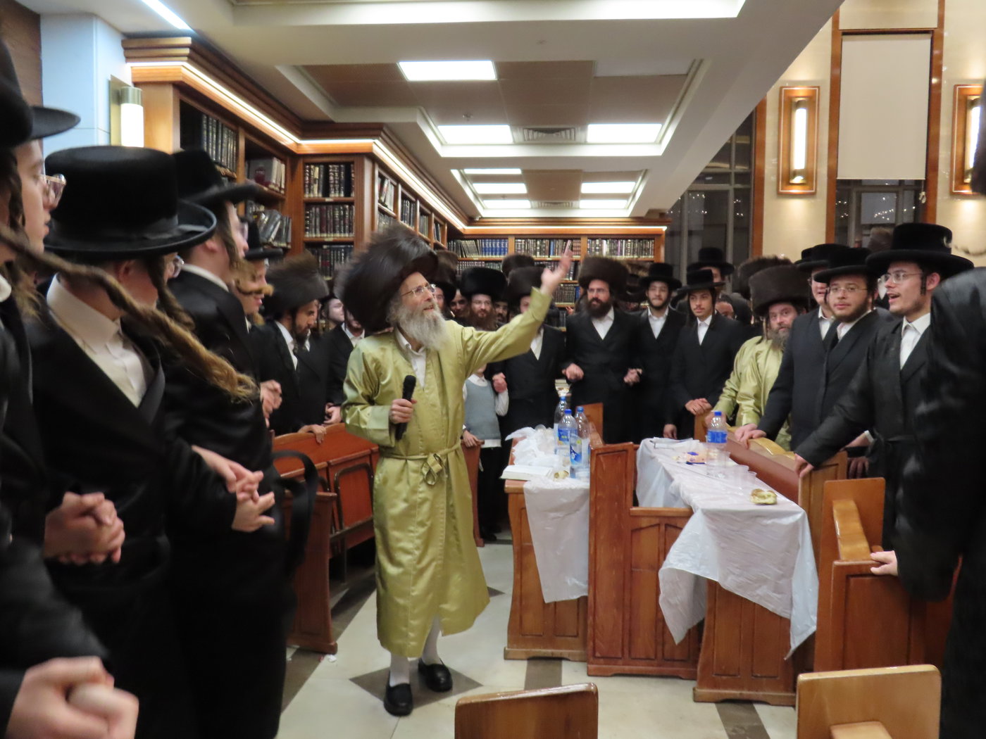 הגה"צ רבי אלימלך בידרמן בביתר