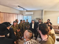 "אף חייל חרדי לא יישאר לבד": הבית ה -34 לחיילים חרדים בודדים