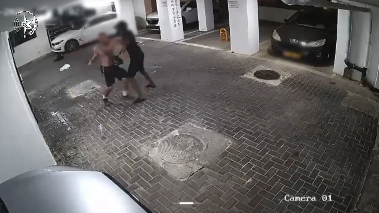 התעצבן שגנבו לו את האופניים - ועשה פעולה קיצונית במחסן הבניין | צפו