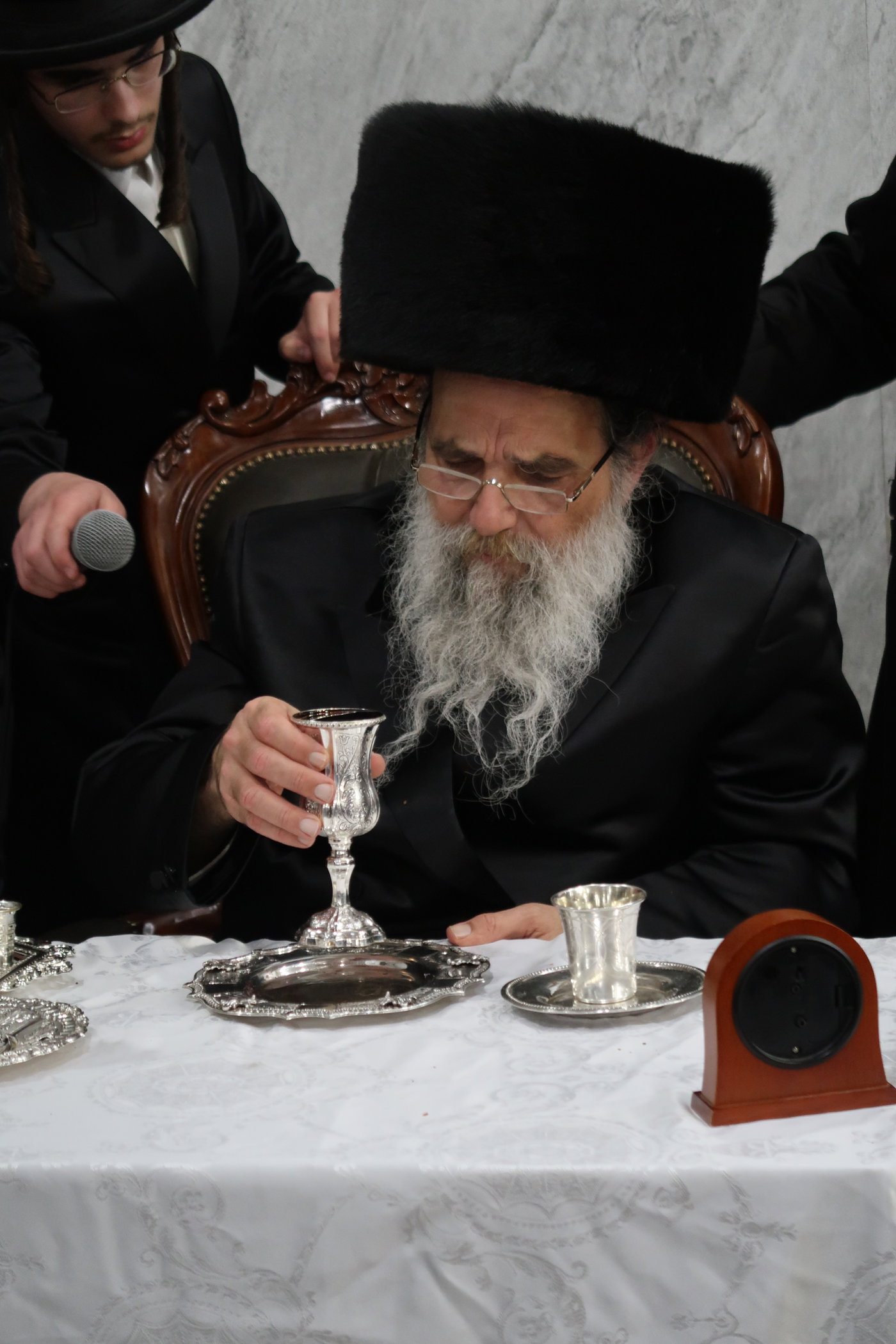 שמחת אירוסי נכדת האדמו"ר מאשלג בני היכלא