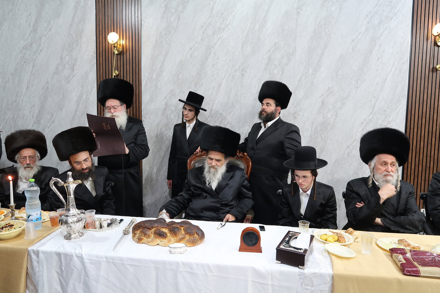 שמחת אירוסי נכדת האדמו"ר מאשלג בני היכלא