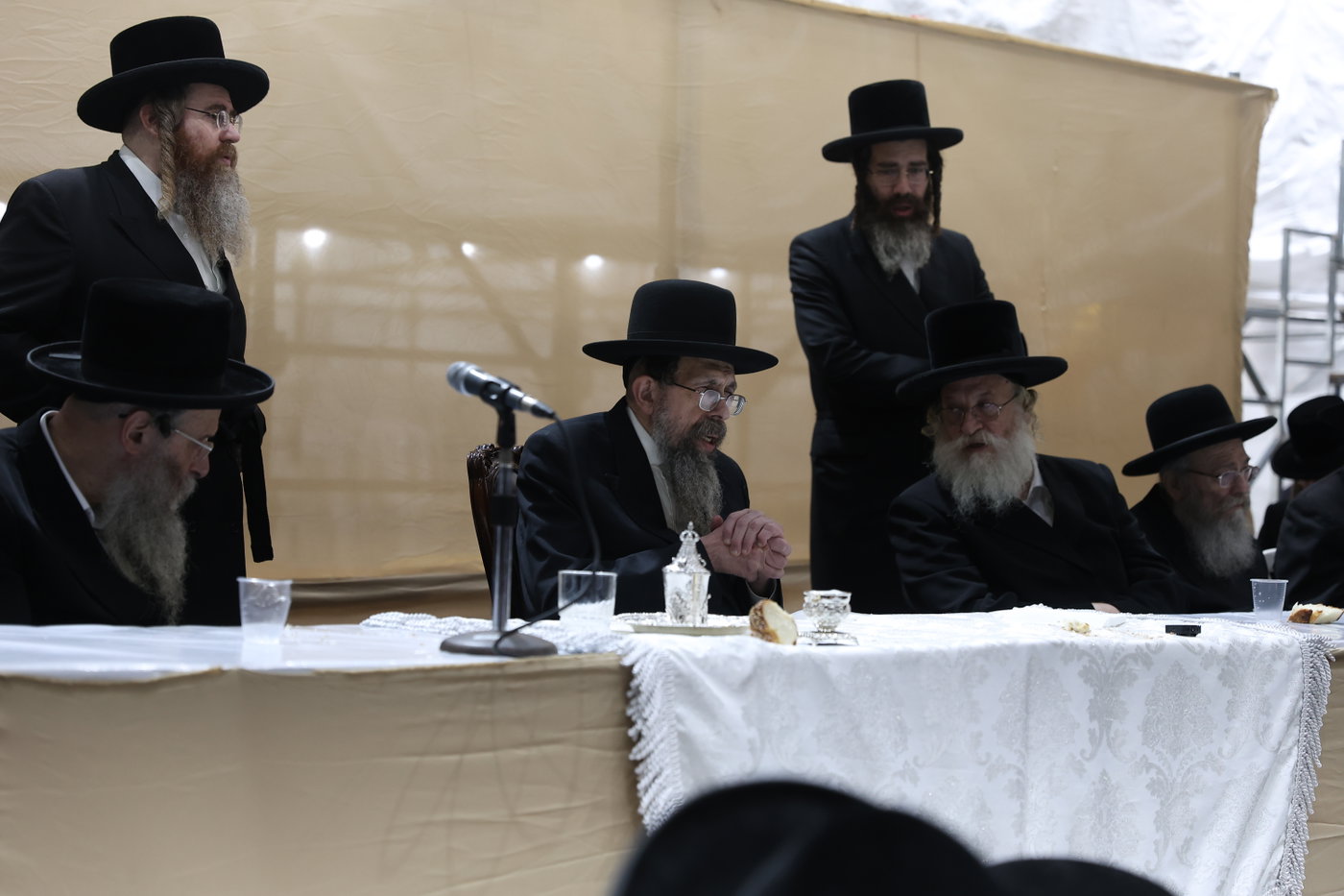 ט"ו אב בחצה"ק תולדות יהודה
