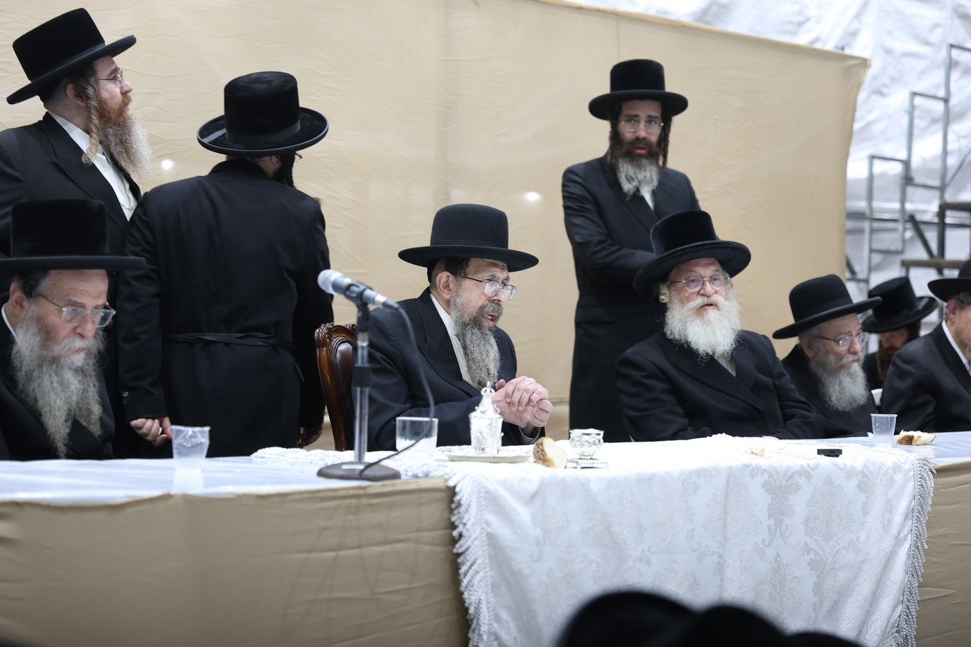 ט"ו אב בחצה"ק תולדות יהודה