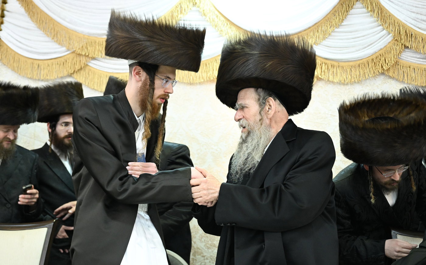 שמחת נישואי בן רבי נחמן בידרמן עם נכדת האדמו"ר נדבורנה ירושלים