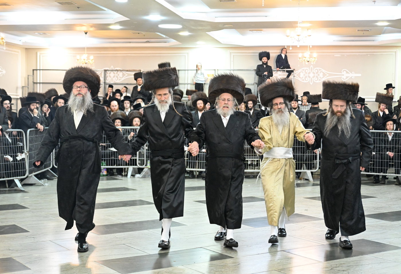שמחת נישואי בן רבי נחמן בידרמן עם נכדת האדמו"ר נדבורנה ירושלים