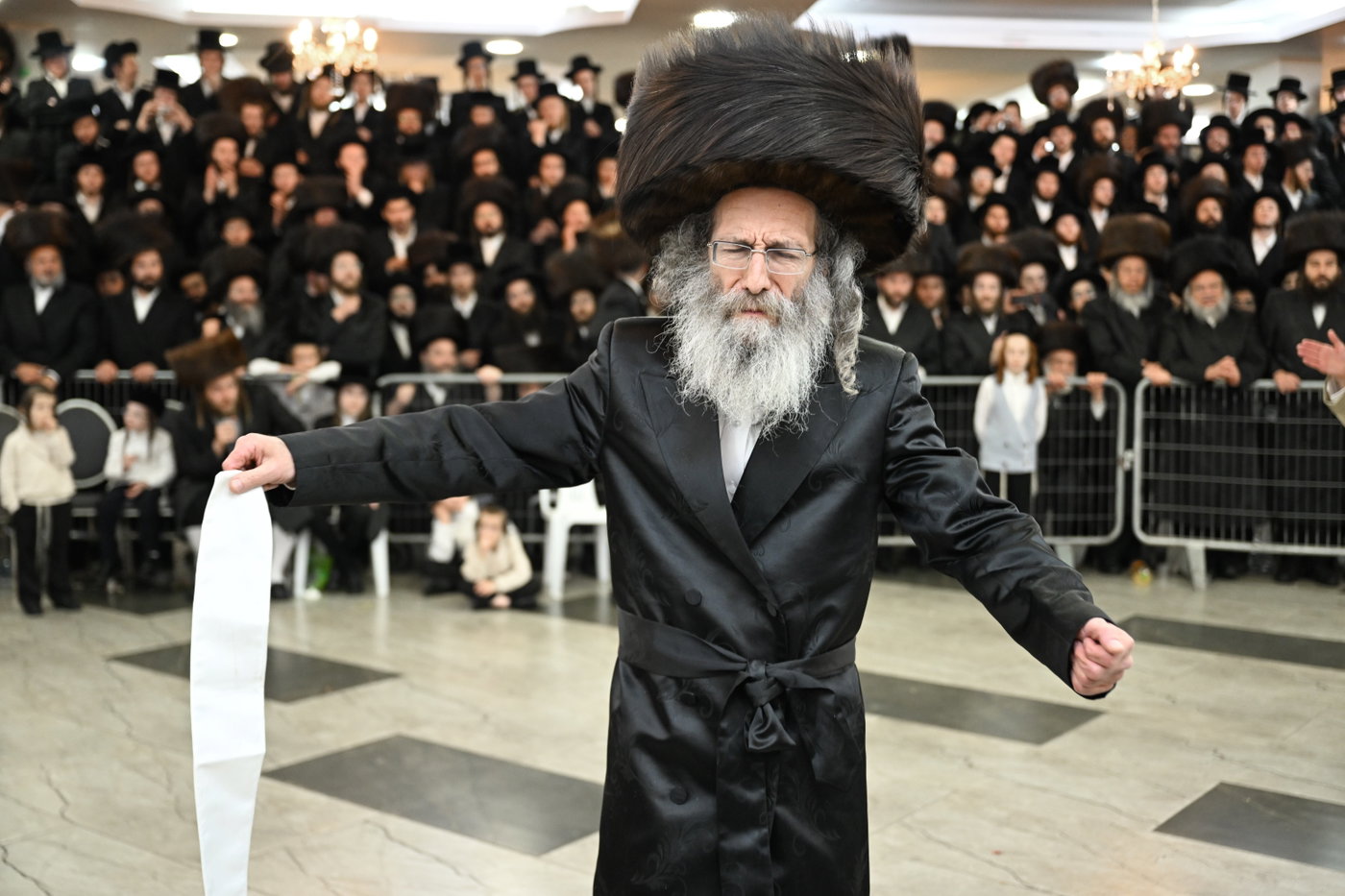 שמחת נישואי בן רבי נחמן בידרמן עם נכדת האדמו"ר נדבורנה ירושלים