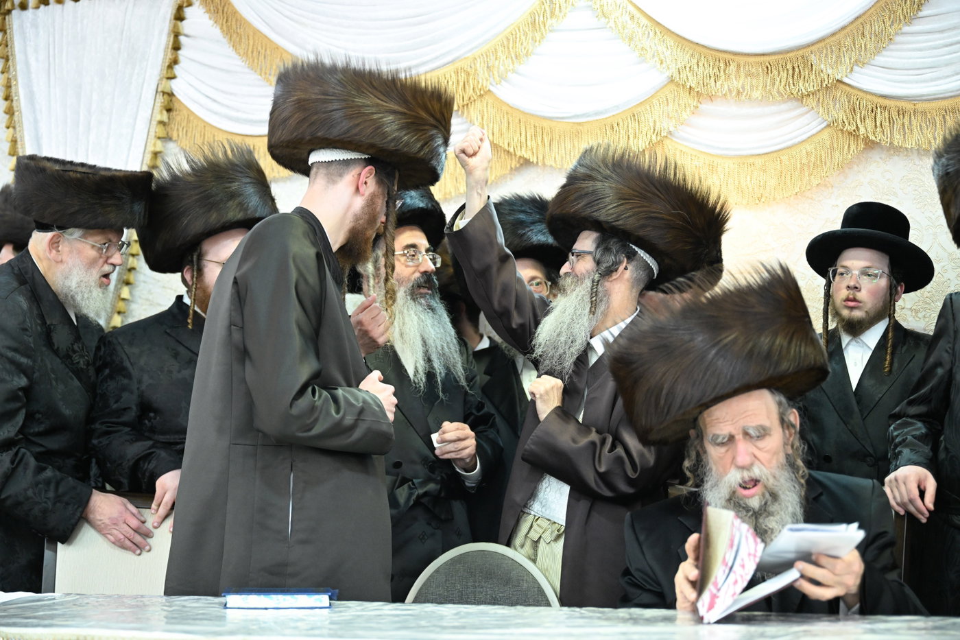 שמחת נישואי בן רבי נחמן בידרמן עם נכדת האדמו"ר נדבורנה ירושלים