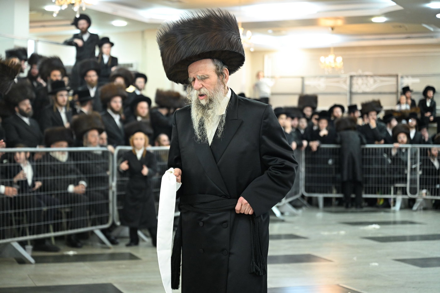 שמחת נישואי בן רבי נחמן בידרמן עם נכדת האדמו"ר נדבורנה ירושלים