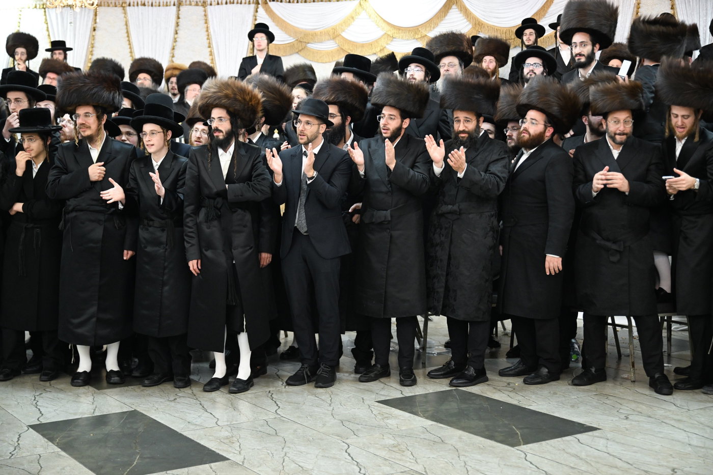 שמחת נישואי בן רבי נחמן בידרמן עם נכדת האדמו"ר נדבורנה ירושלים
