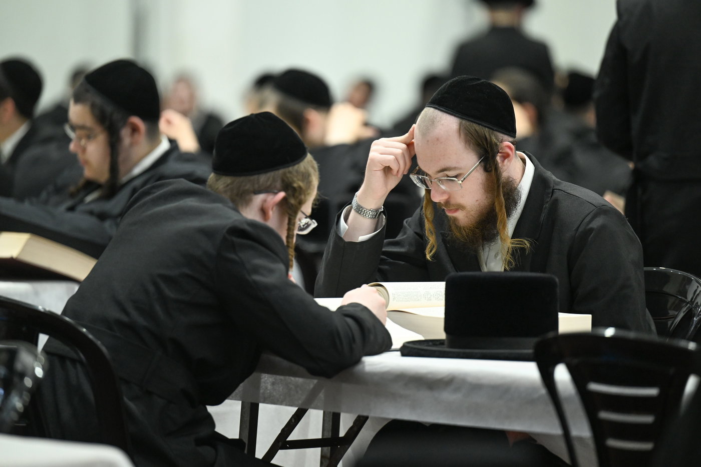 פתיחת זמן אלול בישיבות צאנז