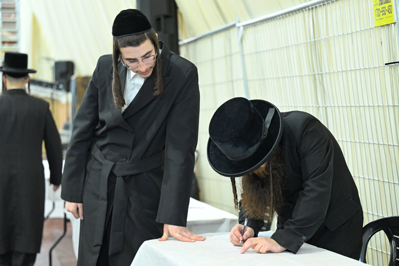 פתיחת זמן אלול בישיבות צאנז