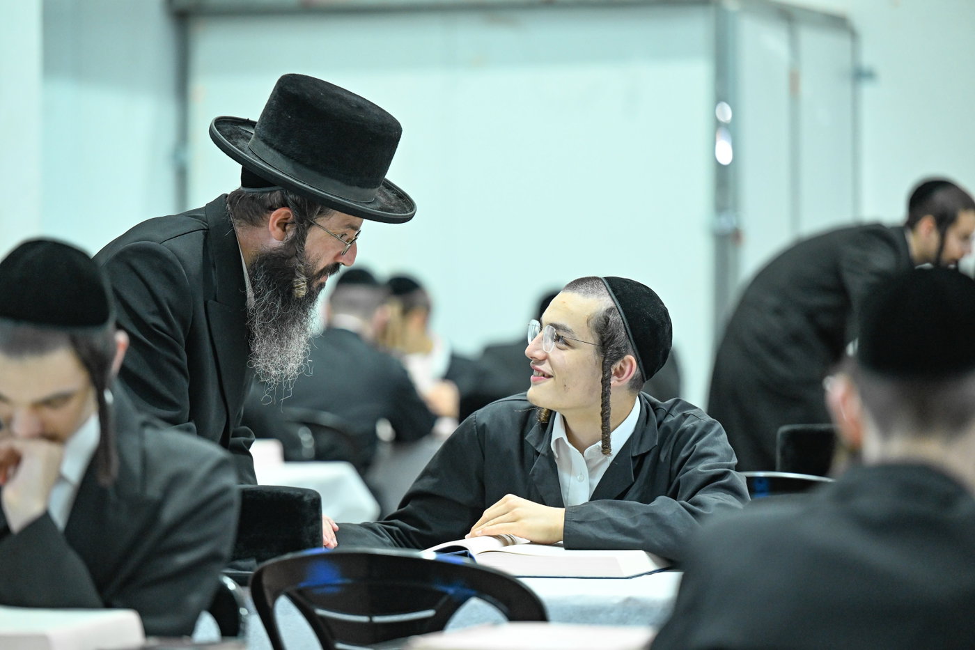 פתיחת זמן אלול בישיבות צאנז