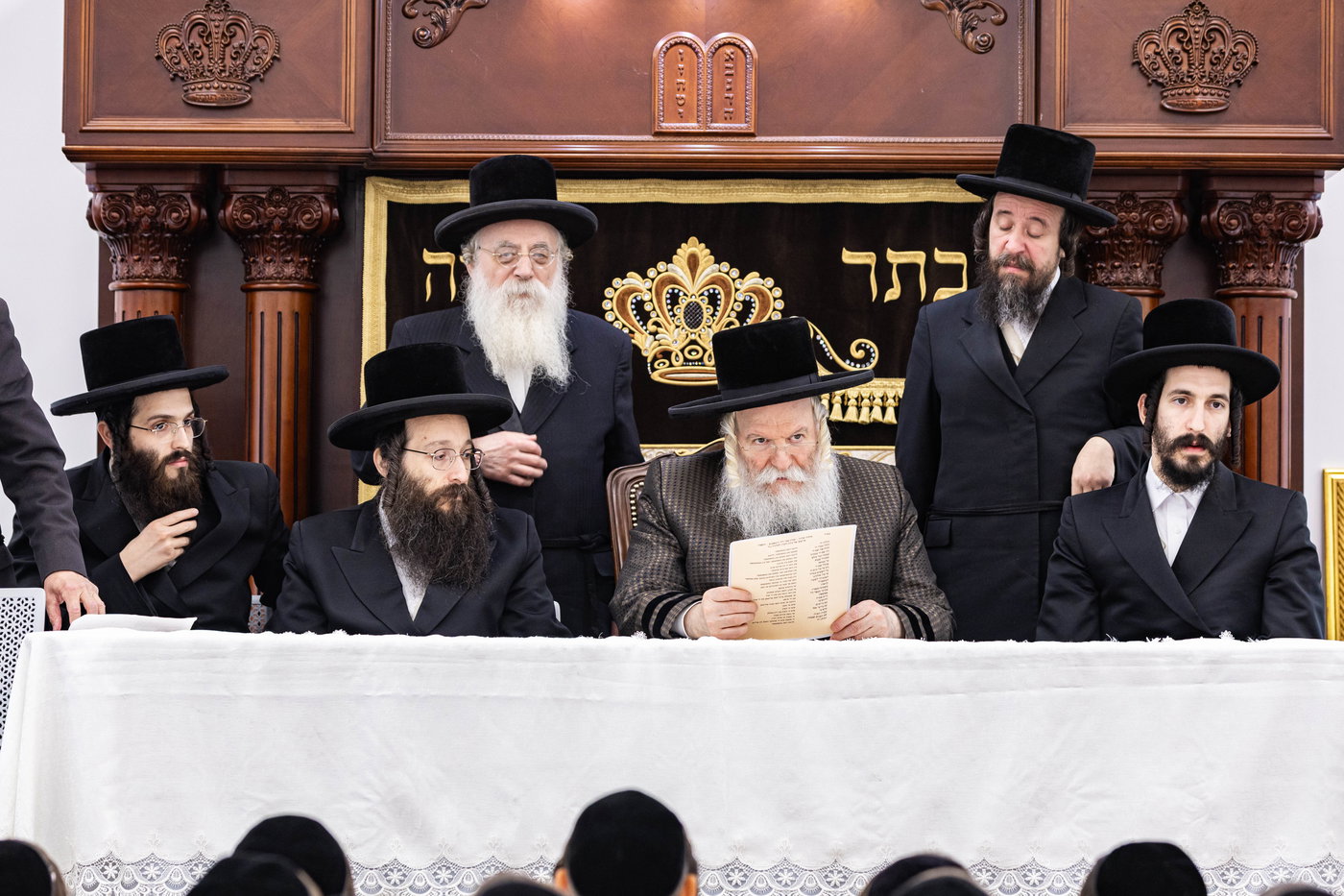 האדמו"ר מבאבוב בביקור במחנה שלווה