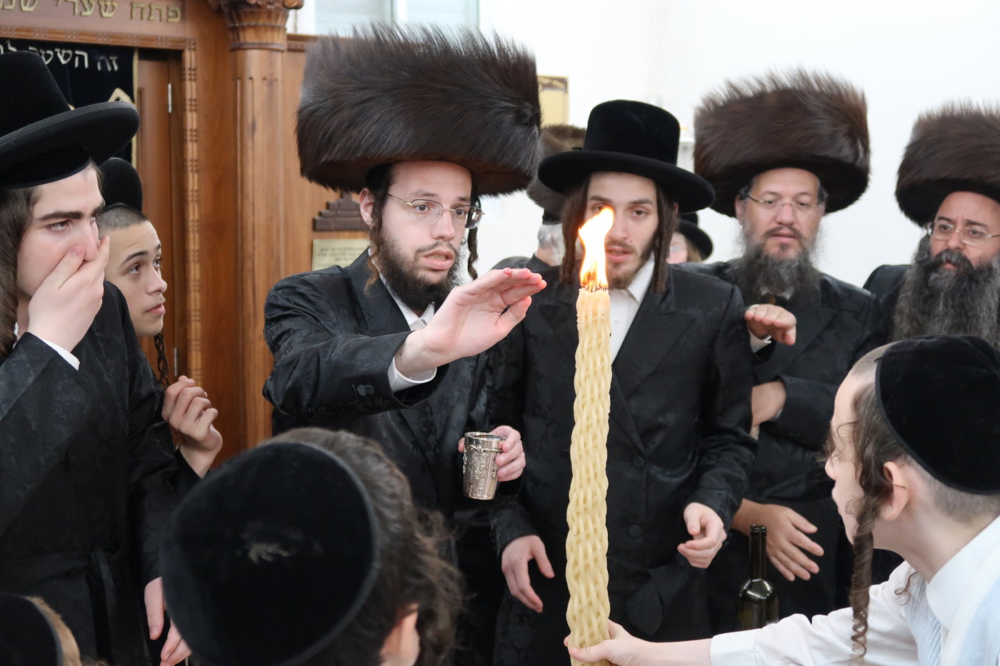 מוצאי שבת ש"ב בחצרות קופיטשניץ- פרדס כץ 