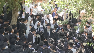 אסונות בין הזמנים: הלווייה דומעת לתלמיד הישיבה שנהרג בתאונת טרקטורון