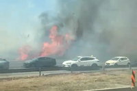 שריפת ענק משתוללת במרכז: כביש 6 נחסם הרמטית, כביש 1 נחסם חלקית