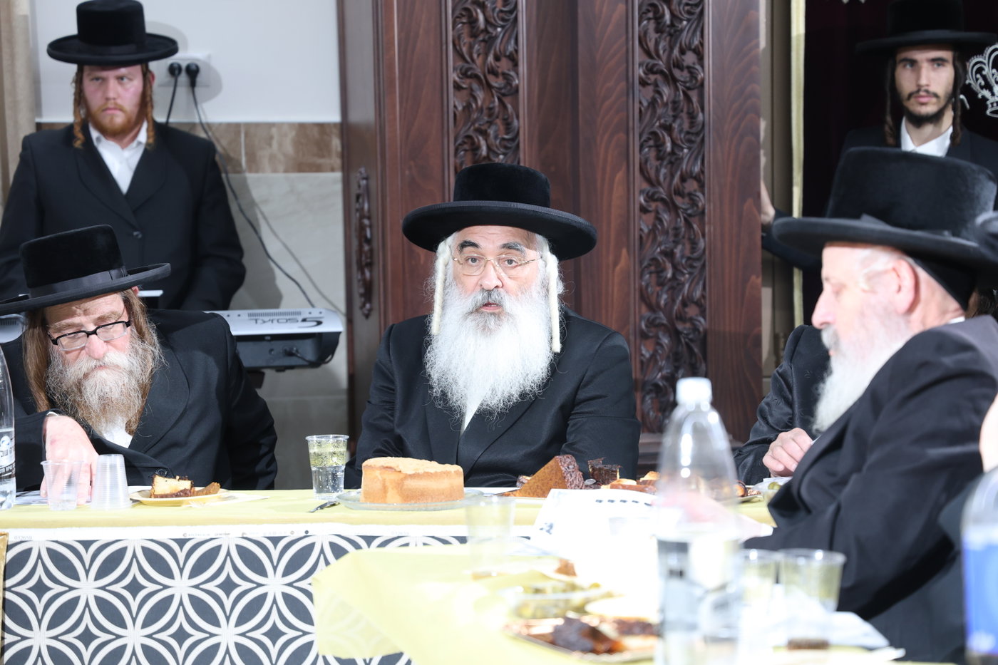 חומש סעודה תלמוד תורה דושינסקיא הר יונה