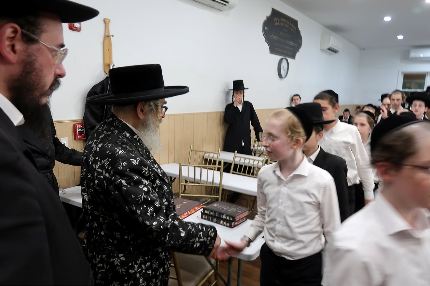 תלמידי מכינה לישיבת גור ב"פ, אצל האדמו"ר מסאטמר בניו העמפשיר