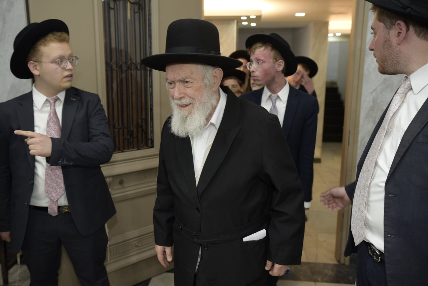 שמחת בר מצווה לנין הגר"י זילברשטיין
