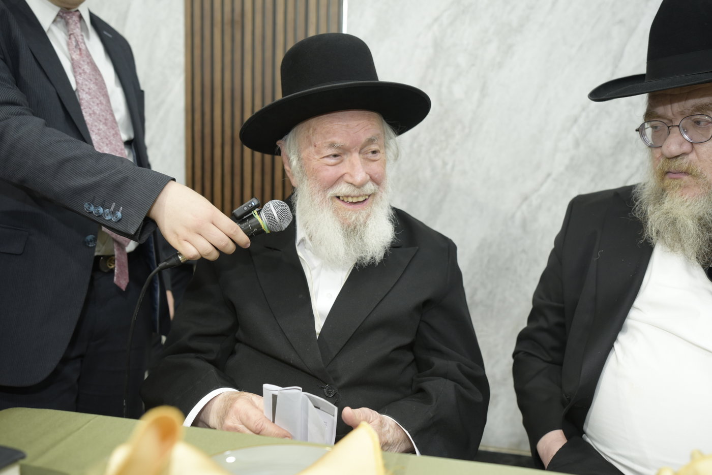 שמחת בר מצווה לנין הגר"י זילברשטיין