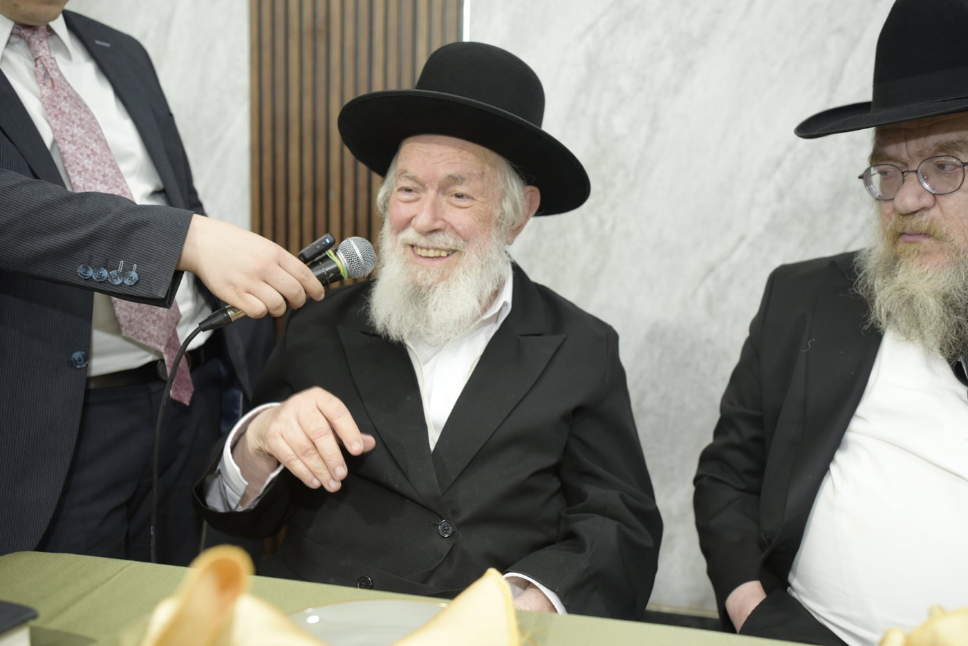 שמחת בר מצווה לנין הגר"י זילברשטיין