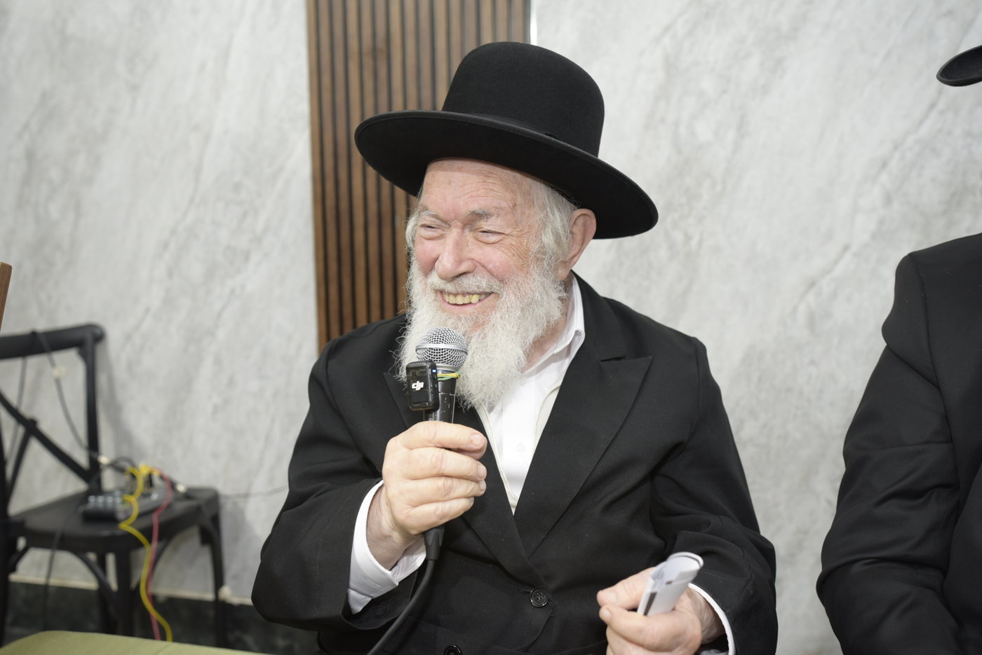 שמחת בר מצווה לנין הגר"י זילברשטיין