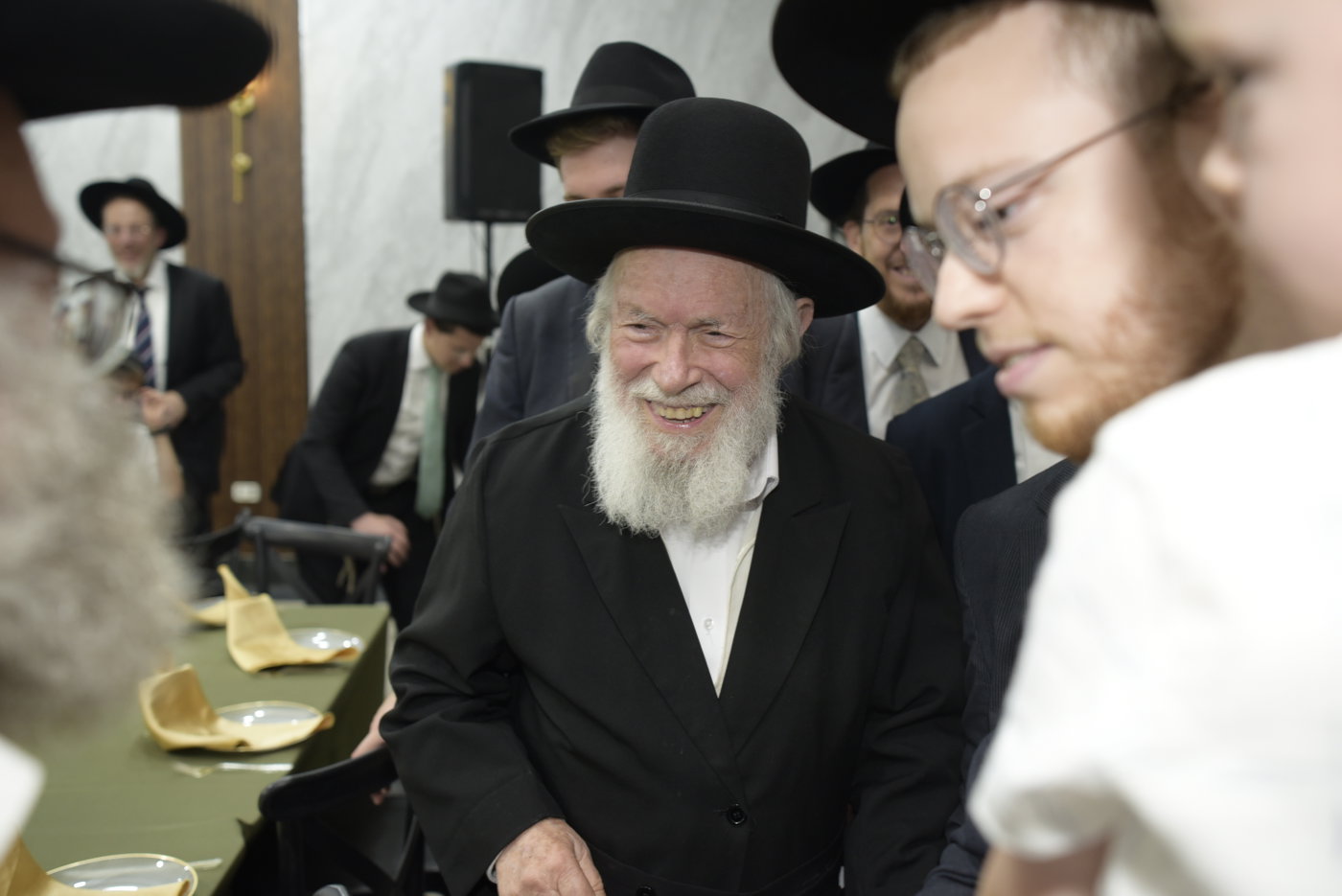 שמחת בר מצווה לנין הגר"י זילברשטיין