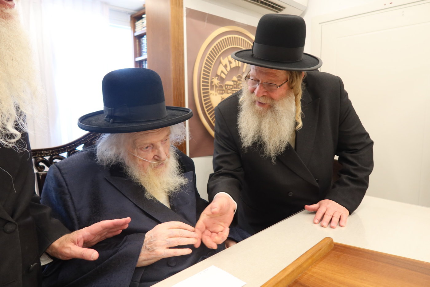 המעמד במעונו של הגר"מ שטרנבוך