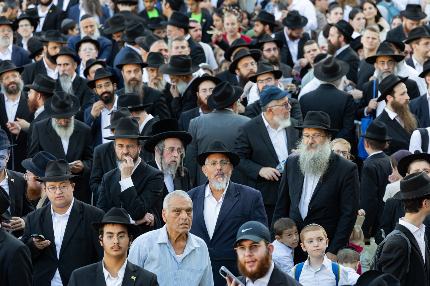 בהשתתפות רבבות: ספר התורה התשיעי של ילדי ישראל נחגג במעמד עוצמתי