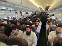 בצ'ארטר מיוחד: מאות עלו לציון הקדוש של רבי לוי יצחק שניאורסאהן זצ"ל