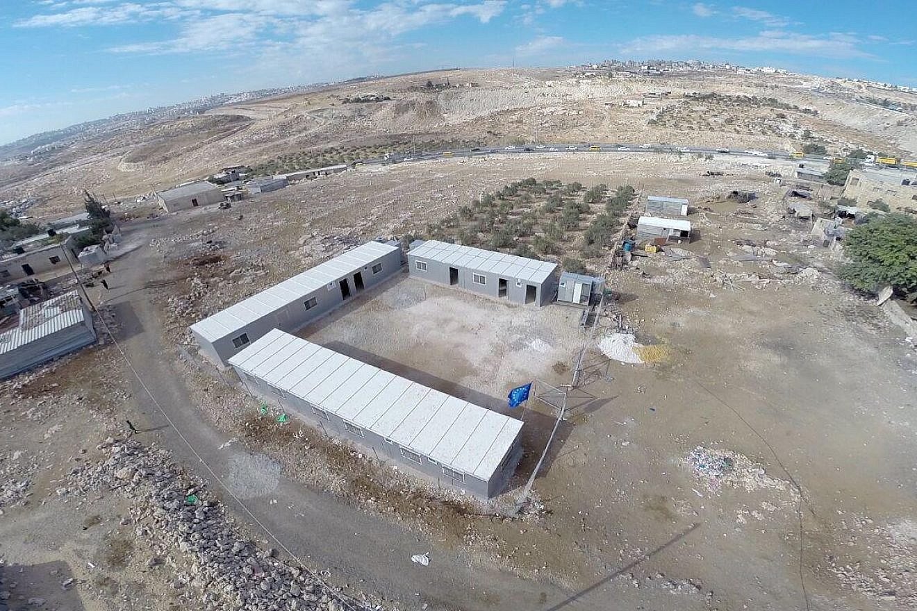 מבנים בלתי חוקיים במימון האיחוד האירופי בשטחי C, יהודה ושומרון