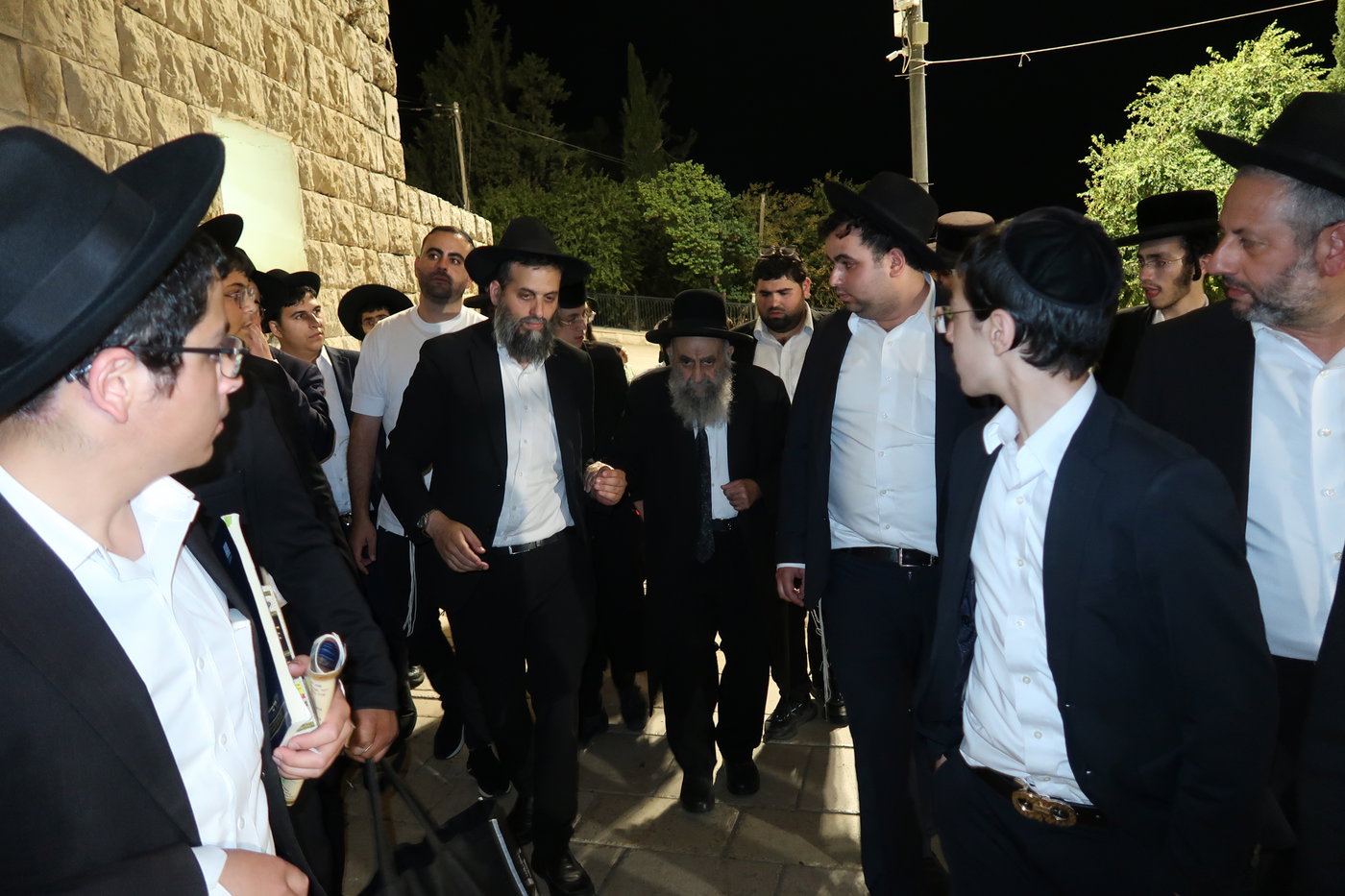 ט"ו באב אצל הגר"מ צדקה