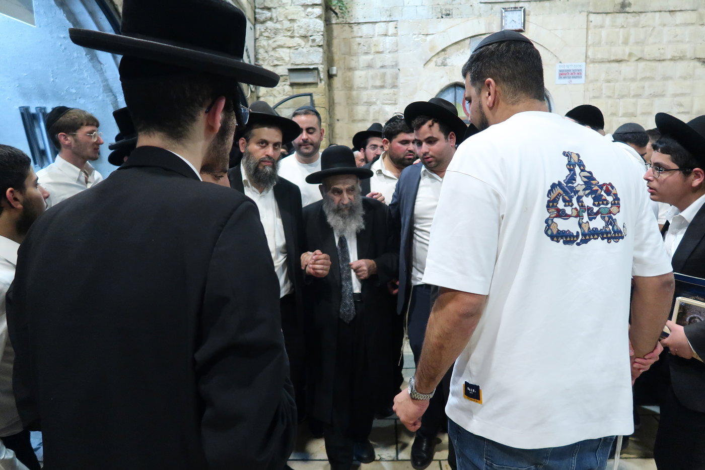 ט"ו באב אצל הגר"מ צדקה