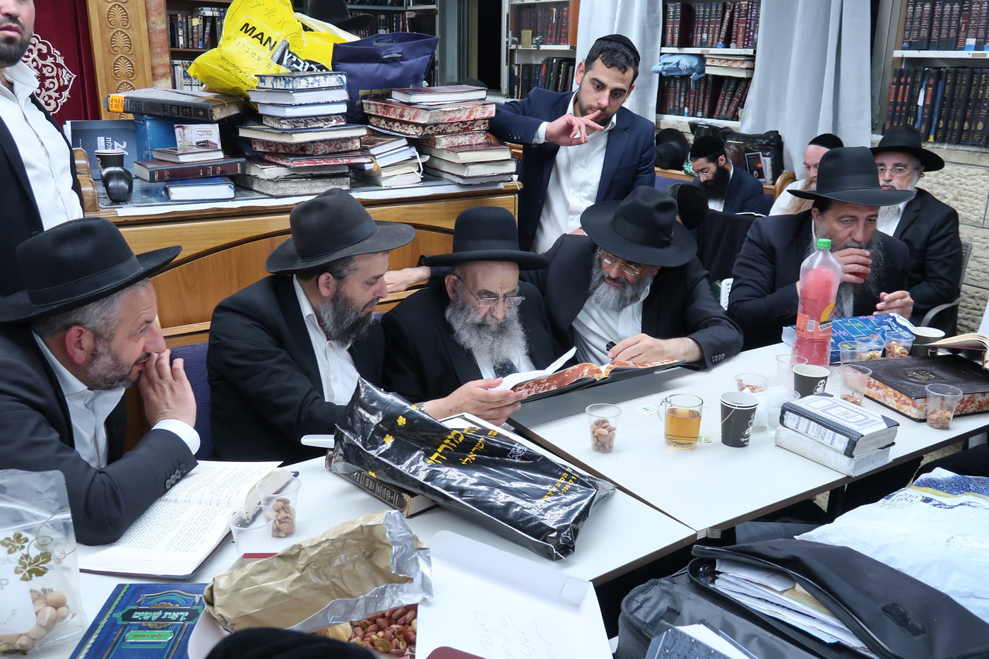 ט"ו באב אצל הגר"מ צדקה