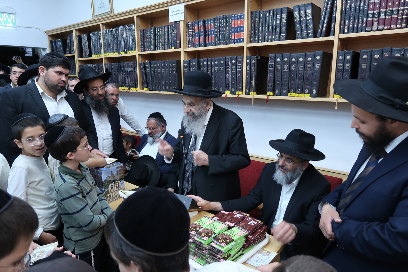 ט"ו באב אצל הגר"מ צדקה