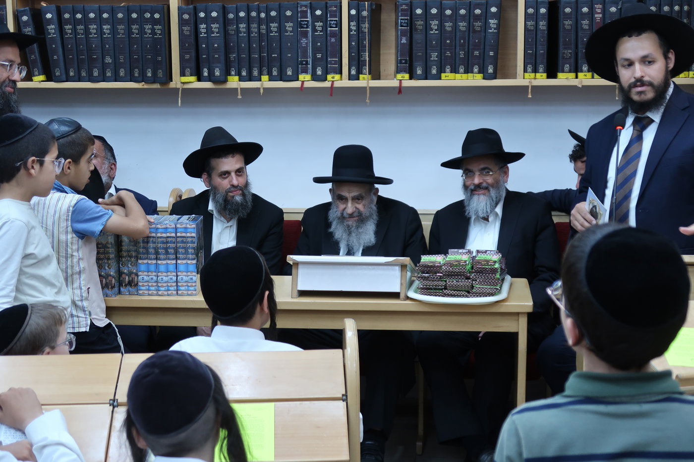 ט"ו באב אצל הגר"מ צדקה