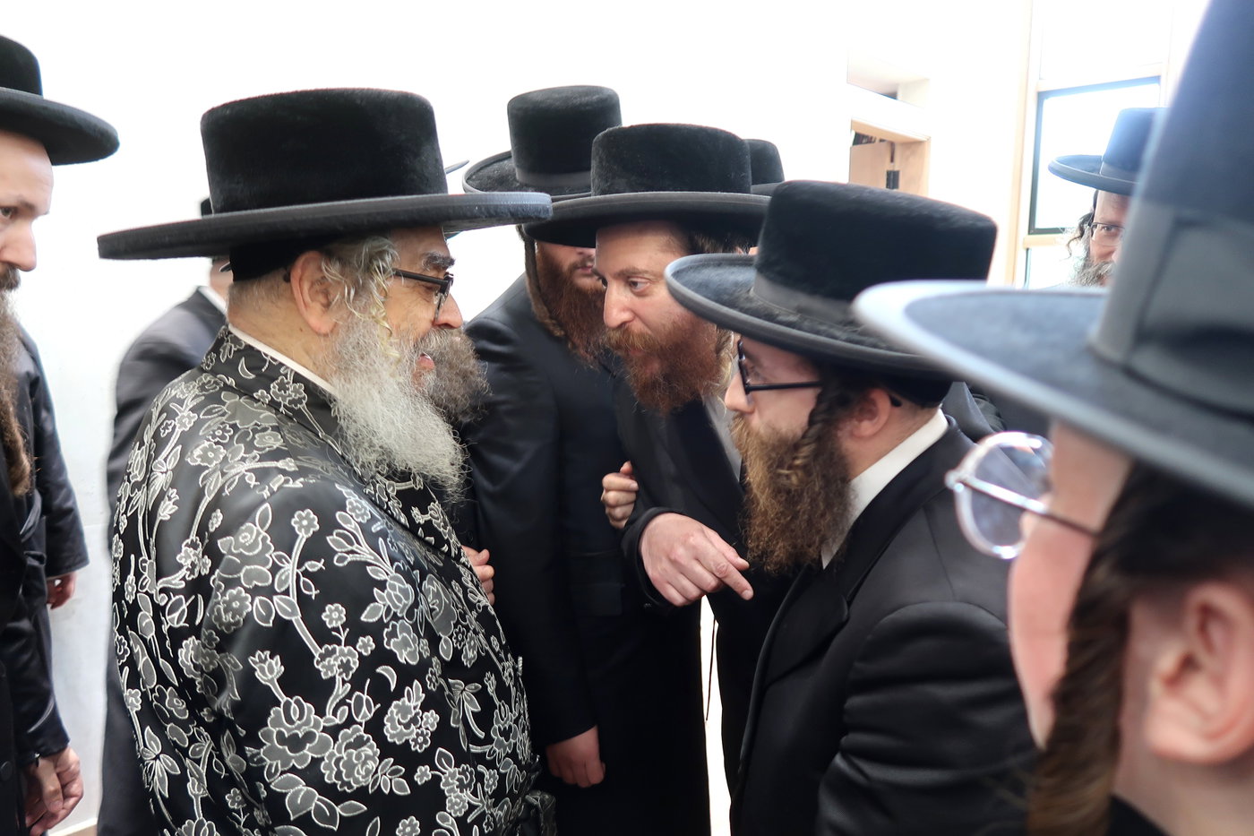 האדמו"ר מסאטמר בביקור במחנה בית רחל