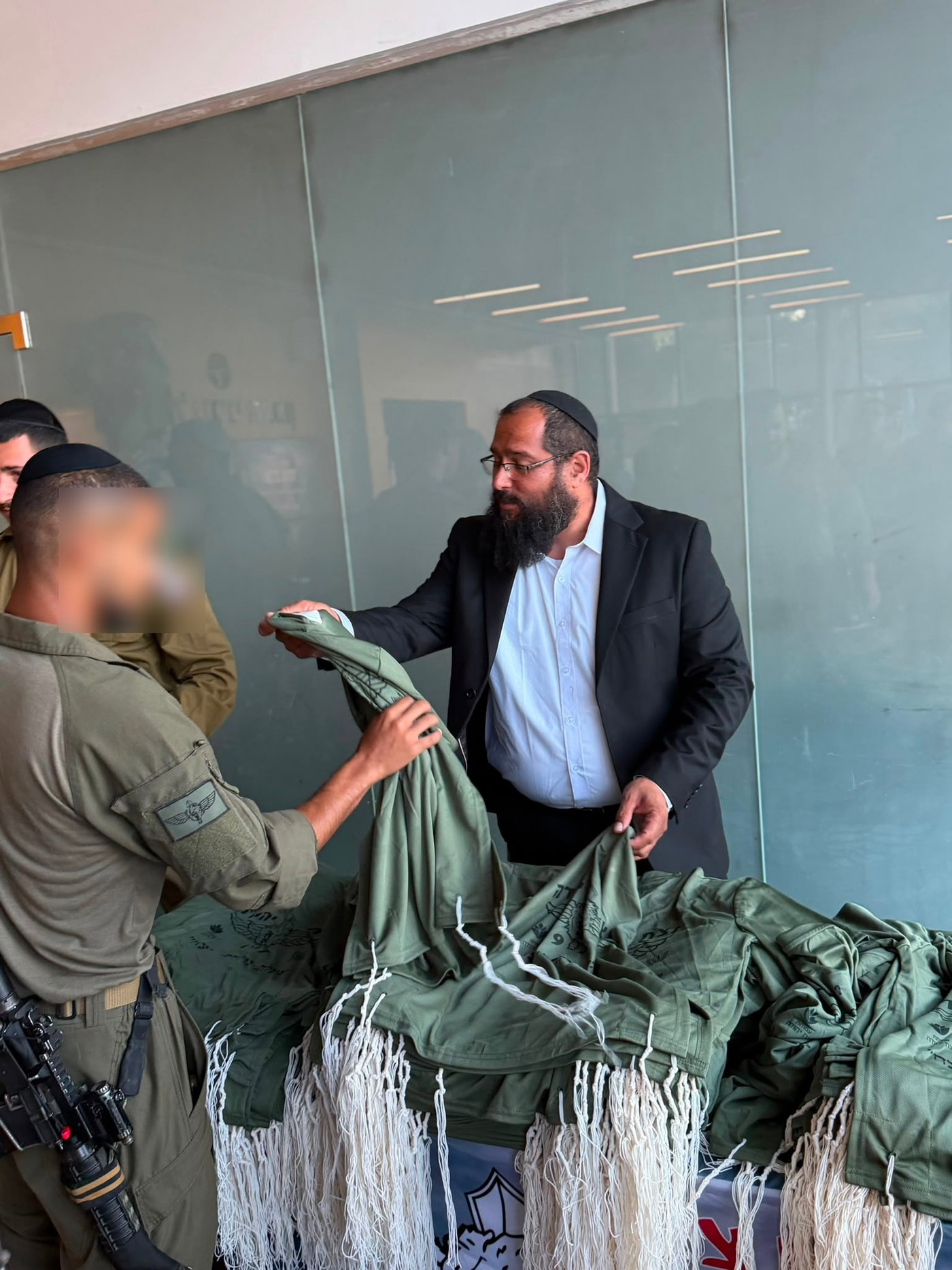 ערב גדודי מרגש ללוחמי "נצח יהודה" בתום שנתיים של לחימה בעזה