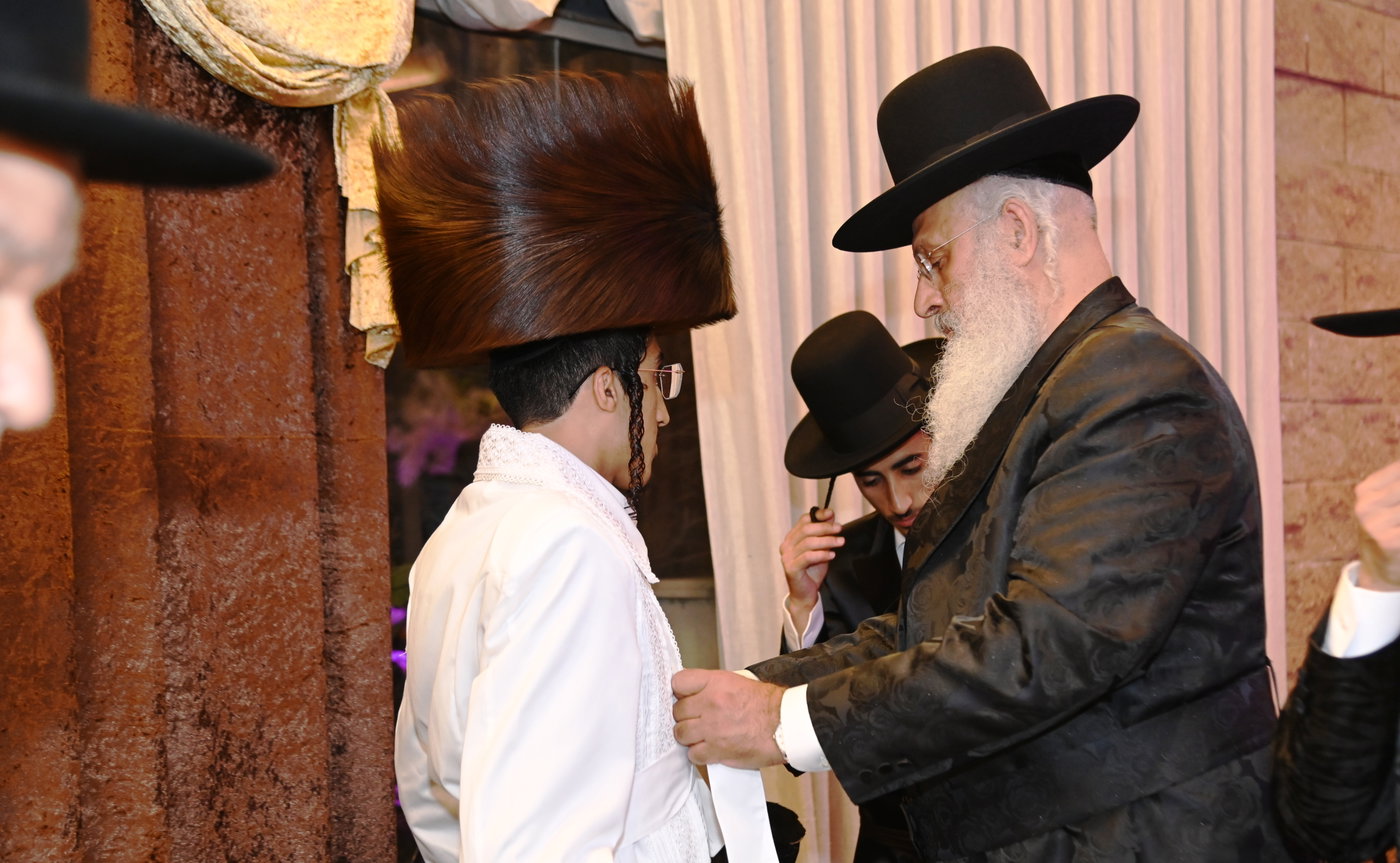 שמחת נישואי נכד רבי עוזיהו אלכורת 