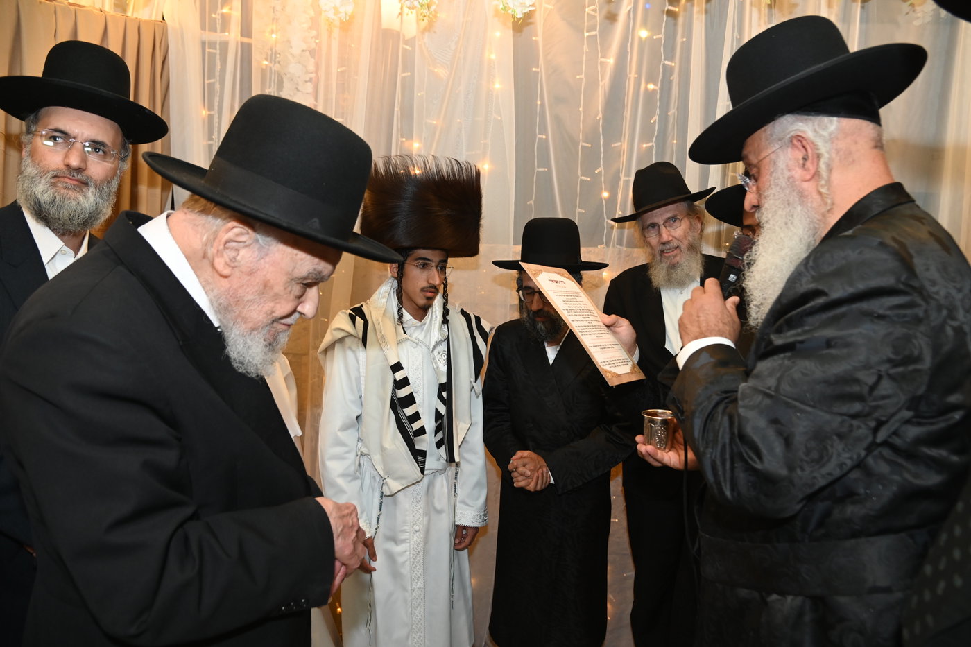 שמחת נישואי נכד רבי עוזיהו אלכורת 