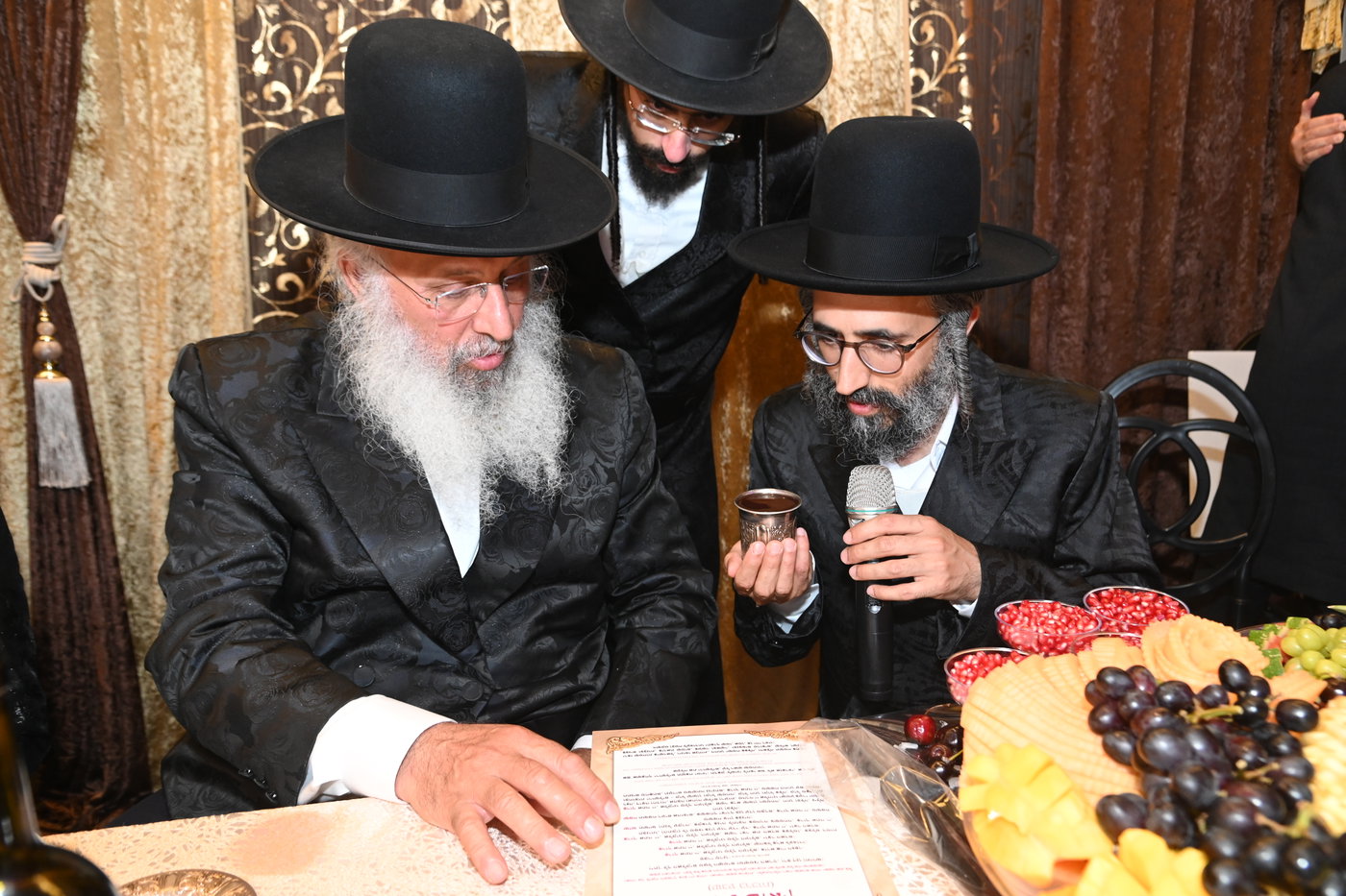 שמחת נישואי נכד רבי עוזיהו אלכורת 