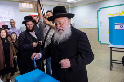 גולדקנופף מצביע