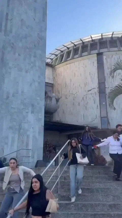 גיהינום בקולומביה: רעידת אדמה קטלנית בעוצמה 7.4 קטלה מאות