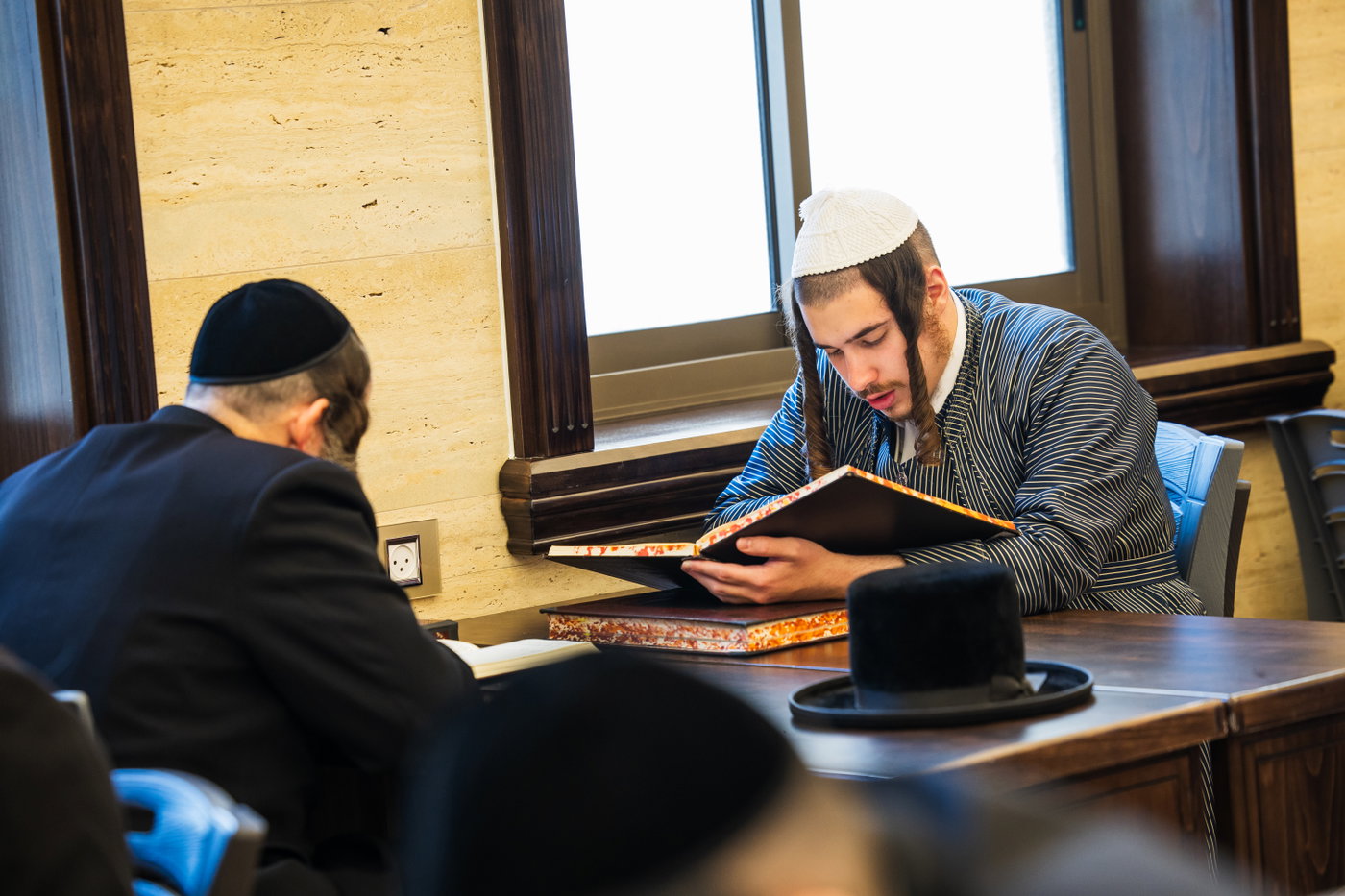 המעמד בכולל 'יערות דבש'