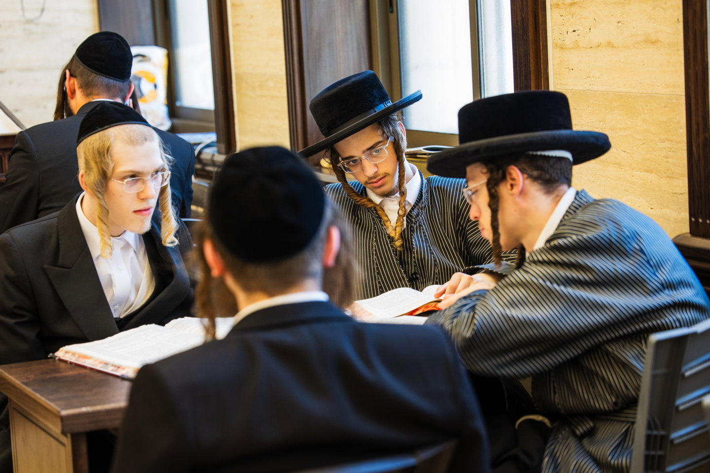 המעמד בכולל 'יערות דבש'