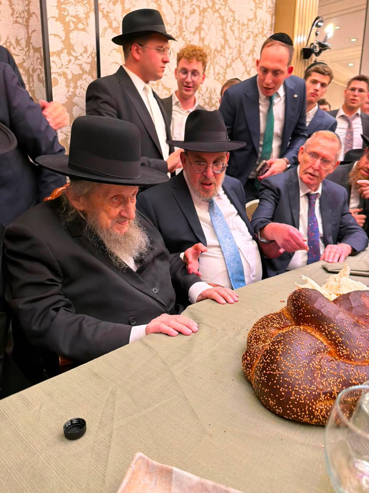 חתונת בת הזקונים של יעקב אשר