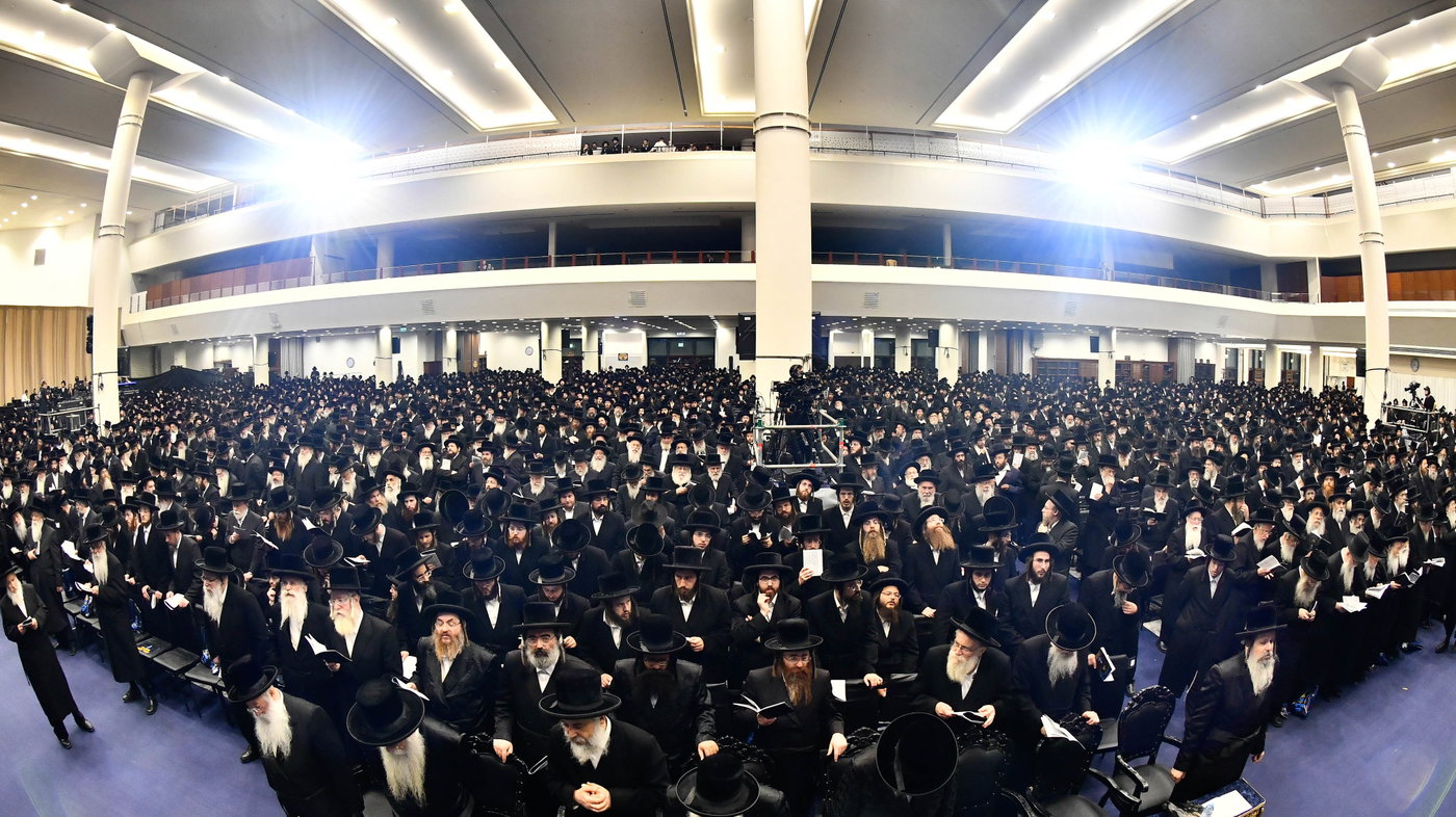 המעמד הענק בויז'ניץ
