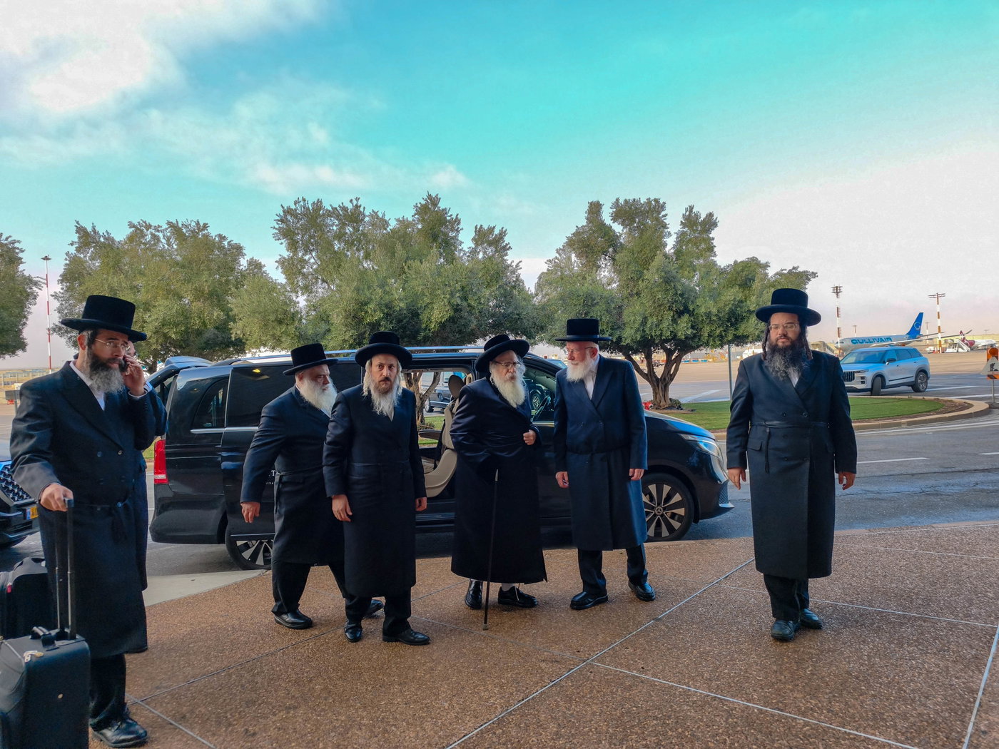 האדמו"ר מצאנז קלויזנבורג בביקור בארץ