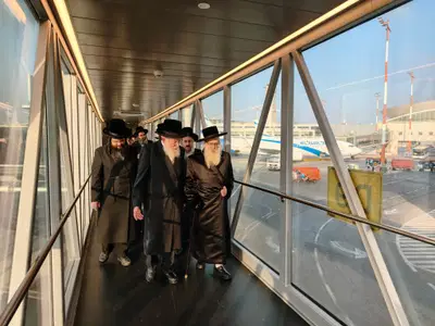 האדמו"ר מצאנז קלויזנבורג בביקור בארץ